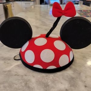 Minnie Mouse hat ears
